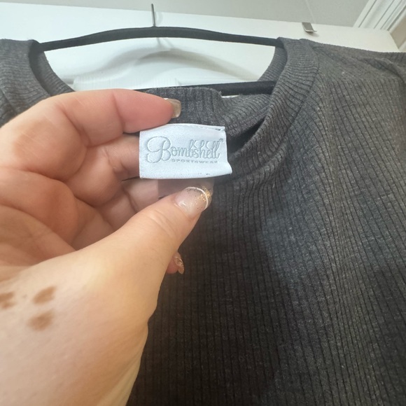 Bombshell Sportswear
Bombshell Sportswear
Charcoal Jumpsuit - Picture 4 of 5